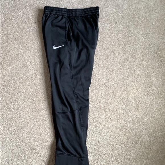 Boys Nike elite jogger - Picture 4 of 4